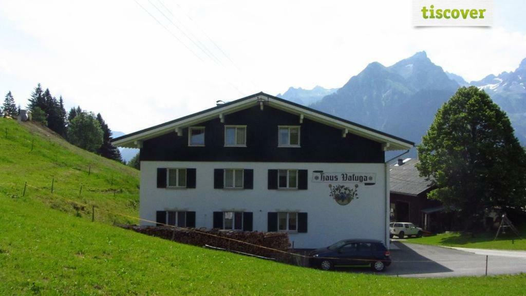 Haus Valuga Villa Bürserberg Exteriör bild